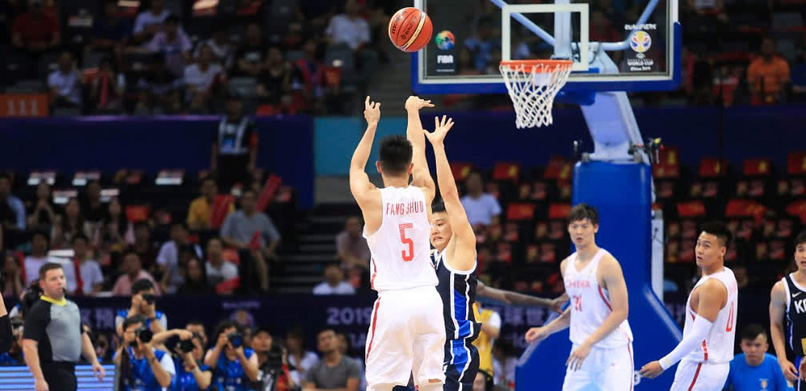 关于雄壮持续胜利，成功晋级东部半决赛的信息