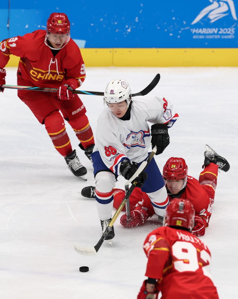 冰球总决赛即将打响，冠军归属成谜的简单介绍