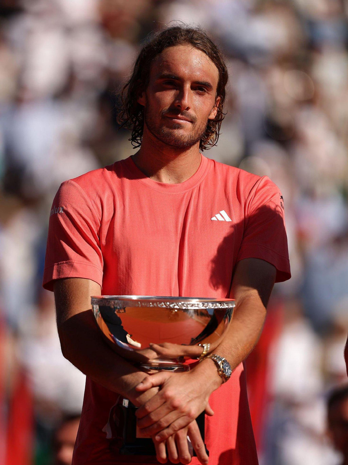 关于戴维斯杯险胜ATP总决赛，西西帕斯状态火热的信息