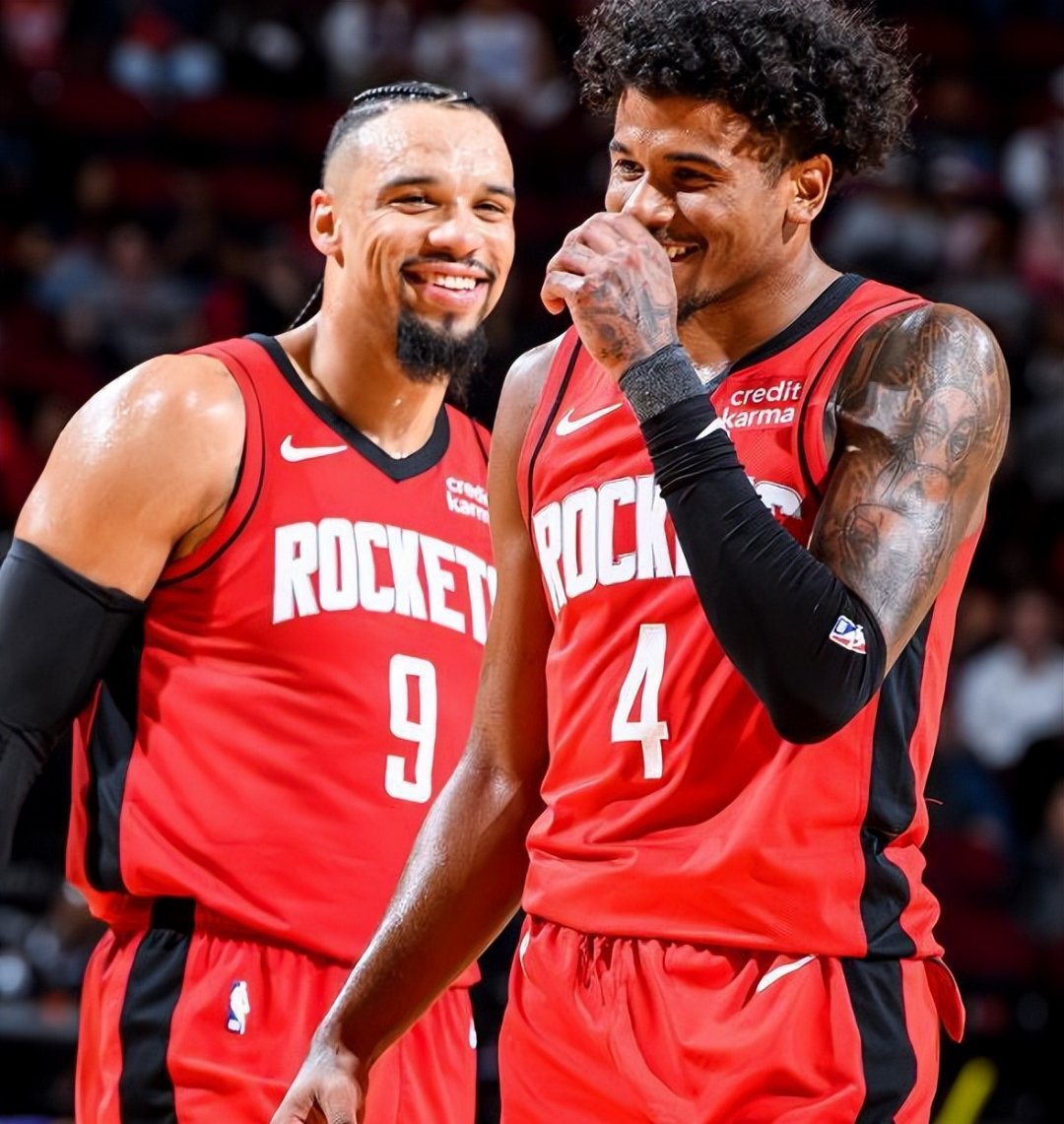 德国队碾压韩国队,黄鸭组合状态火热 德国队碾压韩国队,黄鸭组合状态火热