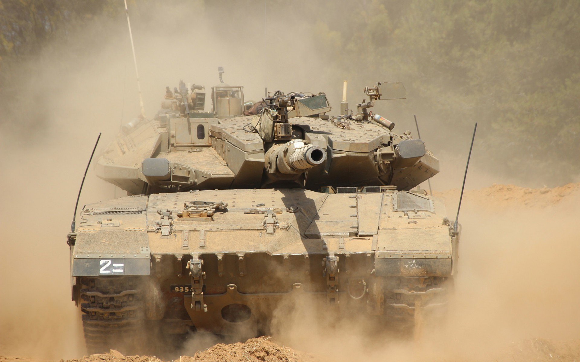 烈焰之舞，恩佐点燃赛场，里昂团队火力全面压制智利风暴