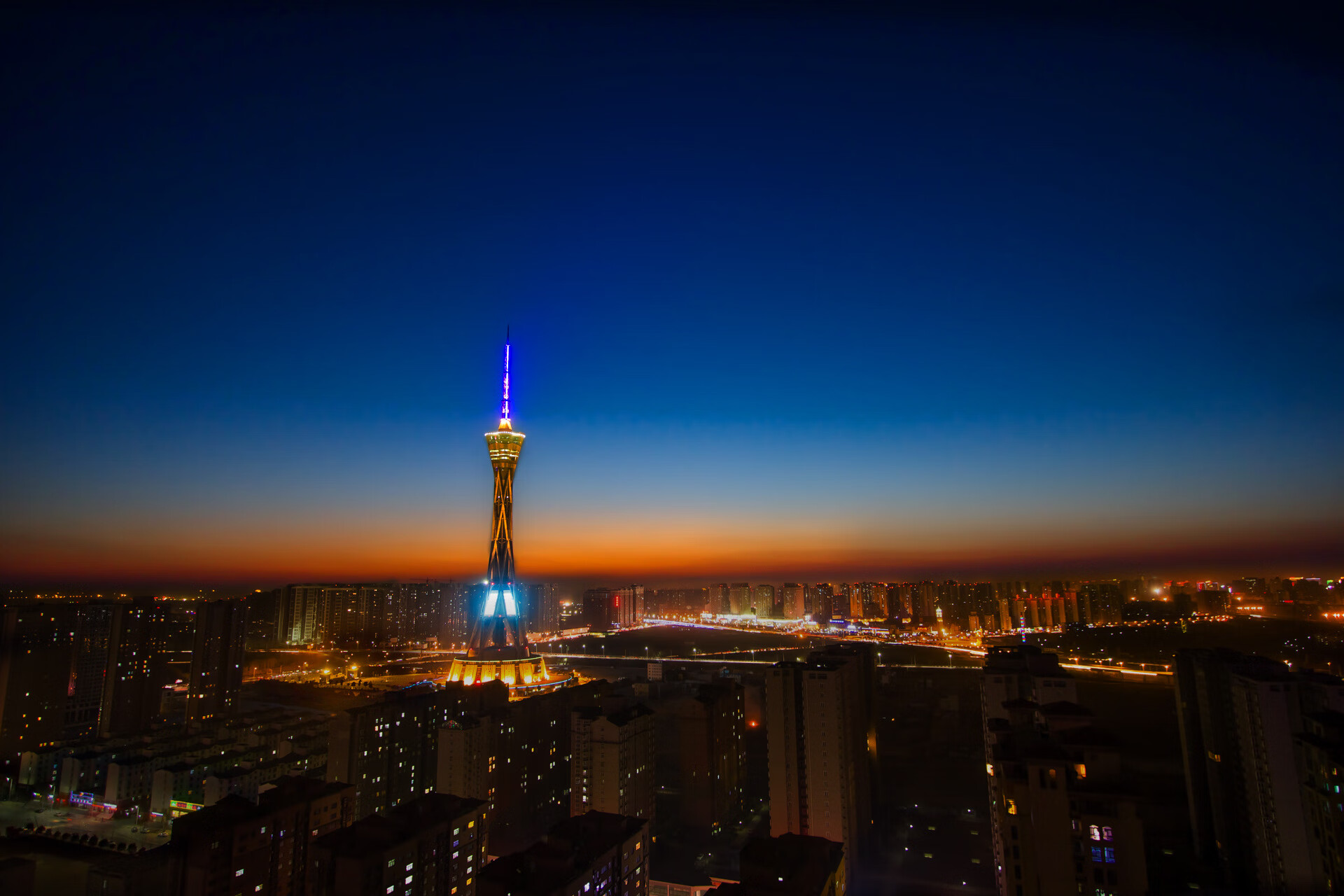 武切维奇关键先生显威,开拓者稳稳拿下上海队